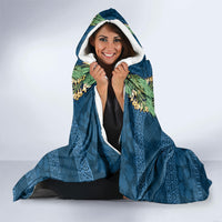 Hawai'i Paniolo Maile Twisted Lei Hooded Blanket Cobalt Blue