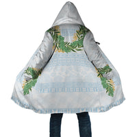 Hawai'i Paniolo Maile Twisted Lei Cloak Winter White