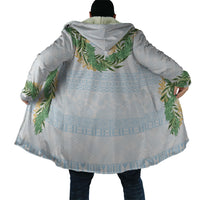 Hawai'i Paniolo Maile Twisted Lei Cloak Winter White