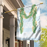 Hawai'i Paniolo Maile Twisted Lei Garden Flag Winter White