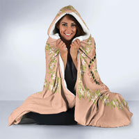 Hawaii Quilt Inspired Collection Aloha Flowers Hooded Blanket Maile - Kukui Nut Lei
