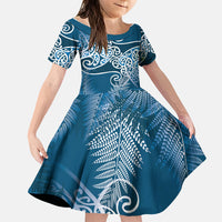 Aotearoa Maori Koru Curves Family Matching Long Sleeve Bodycon Dress and Hawaiian Shirt Silver Ferns - Navy Blue LT7 Daughter's Dress Navy Blue - Polynesian Pride