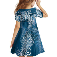 Aotearoa Maori Koru Curves Family Matching Mermaid Dress and Hawaiian Shirt Silver Ferns - Navy Blue LT7 - Polynesian Pride