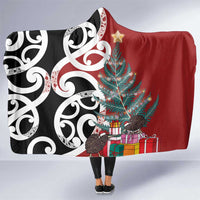 New Zealand Silver Fern Christmas Tree Hooded Blanket Meri Kirihimete - Polynesian Pride