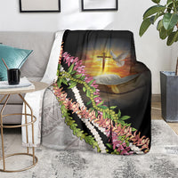 Hawaii Mokihana Mix Pikake Leis Mahalo 'Olelo Blanket Black