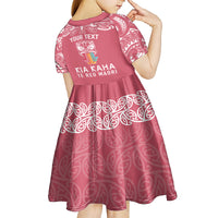 personalised-kia-kaha-te-reo-maori-kid-short-sleeve-dress-hei-tiki-mix-koru-pink