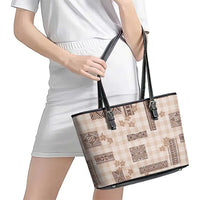 Hawaiian Quilt Tapa On Beige Palaka Motifs Leather Tote Bag