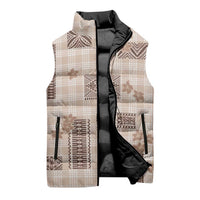Hawaiian Quilt Tapa On Beige Palaka Motifs Sleeveless Puffer Jacket