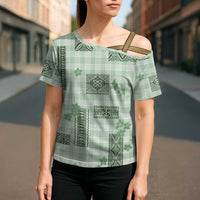 Hawaiian Quilt Tapa On Pastel Mint Palaka Motifs Cross Shoulder Shirt