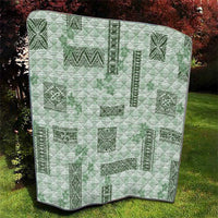 Hawaiian Quilt Tapa On Pastel Mint Palaka Motifs Quilt
