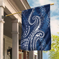 Polynesia Plumeria Lei Garden Flag Navy Blue Curves Motif