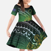 Cook Islands Rugby Kuki Avaiki Family Matching Off Shoulder Short Dress and Hawaiian Shirt Tribal Turtle LT7 Daughter's Dress Dark Green - Polynesian Pride