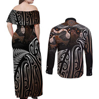 Aotearoa Maori - Australia Indigenous Couples Matching Off Shoulder Maxi Dress and Long Sleeve Button Shirt Koiri Whakairo Mix Aboriginal Art - Polynesian Pride