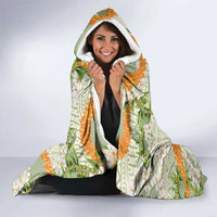 Aloha Festive Hawaii Hooded Blanket Mokihana - Maile Leis in Muted Summer - Polynesian Pride
