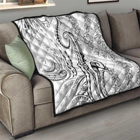 Polynesia Plumeria Lei Quilt White Curves Motif