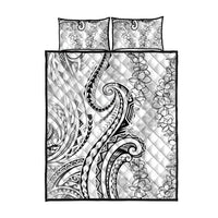 Polynesia Plumeria Lei Quilt Bed Set White Curves Motif