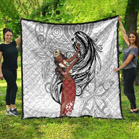 Tahiti Islands Polynesian Plumeria Quilt Tahitian Vahine 'Ote'a - White