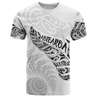 Aotearoa Personalized Lawn Bowls Maori T Shirt New Zealand White Tribal Silver Fern LT7 White - Polynesian Pride