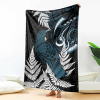 New Zealand Tui Bird Blanket Maori Kowhaiwhai