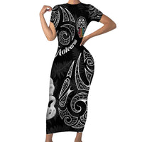 Kia Hara Te reo Maori Short Sleeve Bodycon Dress Manaia Moko Pattern LT7 Long Dress Black - Polynesian Pride