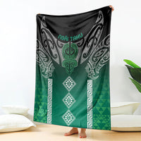 Aotearoa Maori Iwi Heritage Blanket Ngai Tahu Pounamu Green