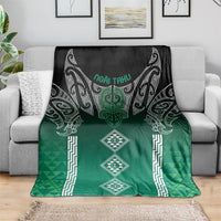 Aotearoa Maori Iwi Heritage Blanket Ngai Tahu Pounamu Green