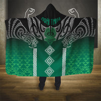 Aotearoa Maori Iwi Heritage Hooded Blanket Ngai Tahu Pounamu Green