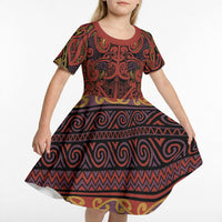 Aotearoa Iwi Rongowhakaata Kid Short Sleeve Dress Maori Wharenui House Tribal Pattern LT9 - Polynesian Pride