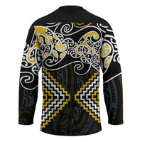 Gold Aotearoa Tukutuku Manawa Tapu Hockey Jersey Ta Moko Toi Maori - Polynesian Pride