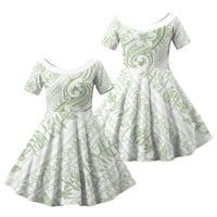 Hawaii Plumeria Lokelani Pikake Lei Family Matching Off Shoulder Short Dress and Hawaiian Shirt Oma'oma'o Polynesian Tattoo LT9 Daughter's Dress Green - Polynesian Pride