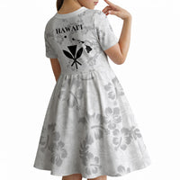 Hawaii Lei Kamehameha Kid Short Sleeve Dress Ke'oke'o Seamless Pattern Hibiscus Flower LT9 - Polynesian Pride