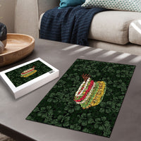 Hawaii Lei Kamehameha Puzzle Oma'oma'o Seamless Pattern Hibiscus Flower