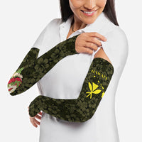 Hawaii Lei Kamehameha Arm Sleeves Melemele Seamless Pattern Hibiscus Flower