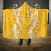 Puakenikeni and Maile Lei Hooded Blanket Gold Double Strand Lei