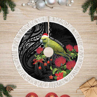 Meri Kirihimete Kakapo Tree Skirt Black Silver Fern Christmas Vibe
