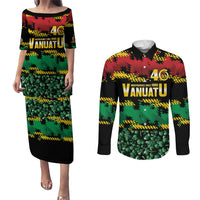 Vanuatu 46th Year Anniversary Couples Matching Puletasi and Long Sleeve Button Shirt 30 July 1980 Hibiscus Seamless Pattern LT9 Black - Polynesian Pride