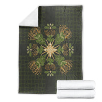 Hawaii Ohia Lehua Squares Blanket Hawaiian Quilt Inspired Floral Pattern