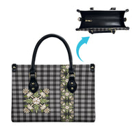 Pauli Hawai'i Palaka Squares Maile Leaf Leather Bag Flowers Hawaiian Quilt Patterns