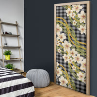 Ele'ele Hawai'i Palaka Plumeria Door Cover Puakenikeni and Maile Lei