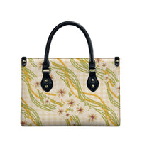Melemele Ahiahia Hawai'i Palaka Plumeria Leather Bag Puakenikeni and Maile Lei