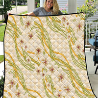 Melemele Ahiahia Hawai'i Palaka Plumeria Quilt Puakenikeni and Maile Lei