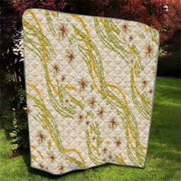 Melemele Ahiahia Hawai'i Palaka Plumeria Quilt Puakenikeni and Maile Lei