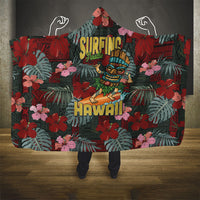 Hawaii Tiki Surfing Hooded Blanket Mele Kalikimaka i Iulai!