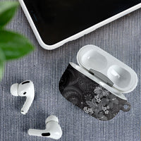 Pauli Hawai'i Hibiscus AirPods Case Polynesian Tribal Tattoo Pattern Floral Elements