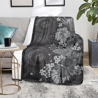 Pauli Hawai'i Hibiscus Blanket Polynesian Tribal Tattoo Pattern Floral Elements