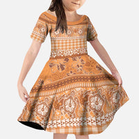 Hawaiian Hibiscus Honu Family Matching Off The Shoulder Long Sleeve Dress and Hawaiian Shirt Gold Mele Kalikimaka Palaka Spirit LT9 Daughter's Dress Gold - Polynesian Pride