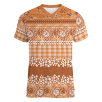 Hawaiian Hibiscus Honu Women V-Neck T-Shirt Gold Mele Kalikimaka Palaka Spirit - Polynesian Pride