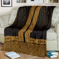 New Zealand Maori Kowhaiwhai Blanket Karaka Maui and Mangopare