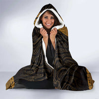 New Zealand Maori Kowhaiwhai Hooded Blanket Karaka Maui and Mangopare