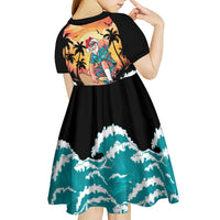 Vintage Santa Claus Surfing Summer Kid Short Sleeve Dress Mele Kalikimaka i Iulai!